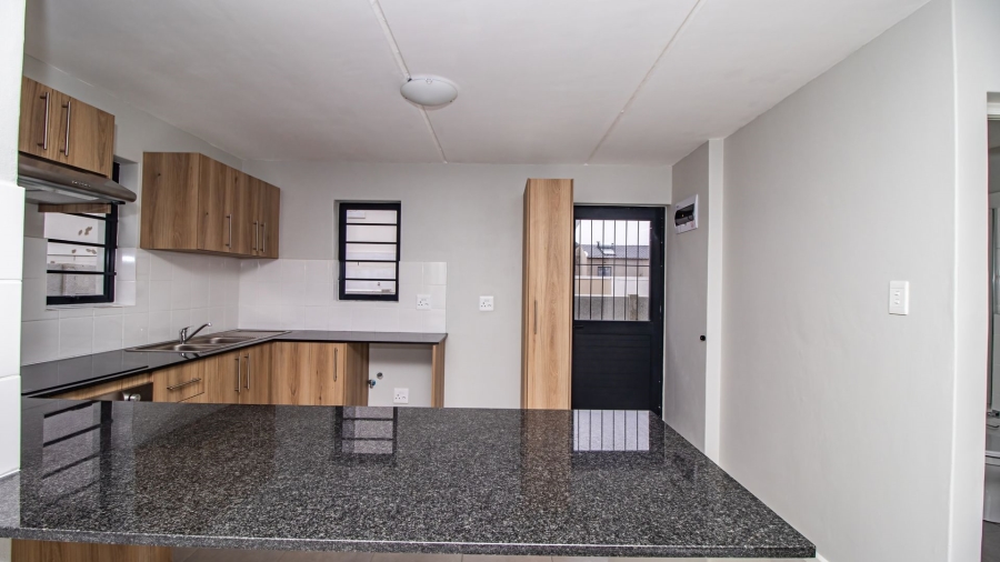 To Let 3 Bedroom Property for Rent in Rivergate Western Cape